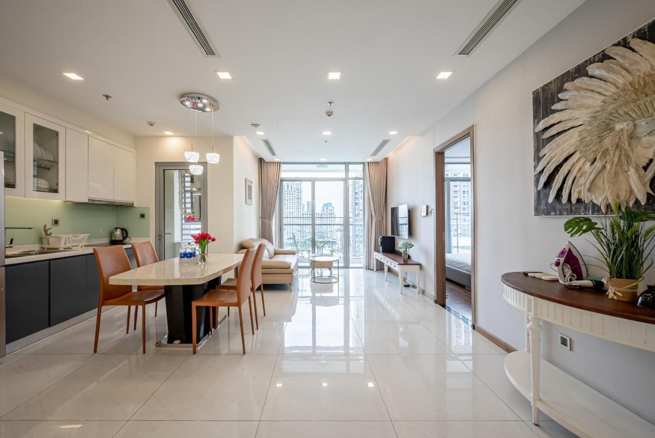 Luxury Apartment At Vinhomes Central Park Ho-Chi-Minh-Stadt Exterior foto