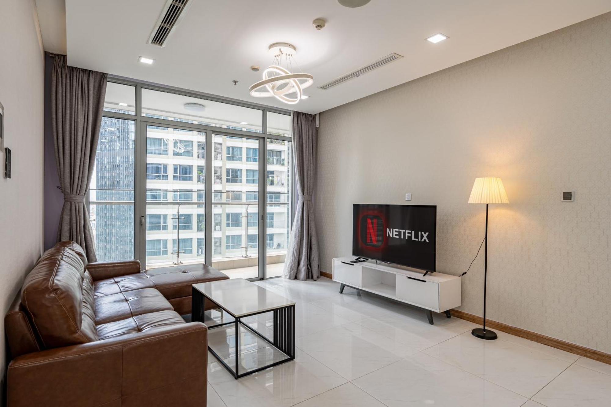 Luxury Apartment At Vinhomes Central Park Ho-Chi-Minh-Stadt Exterior foto