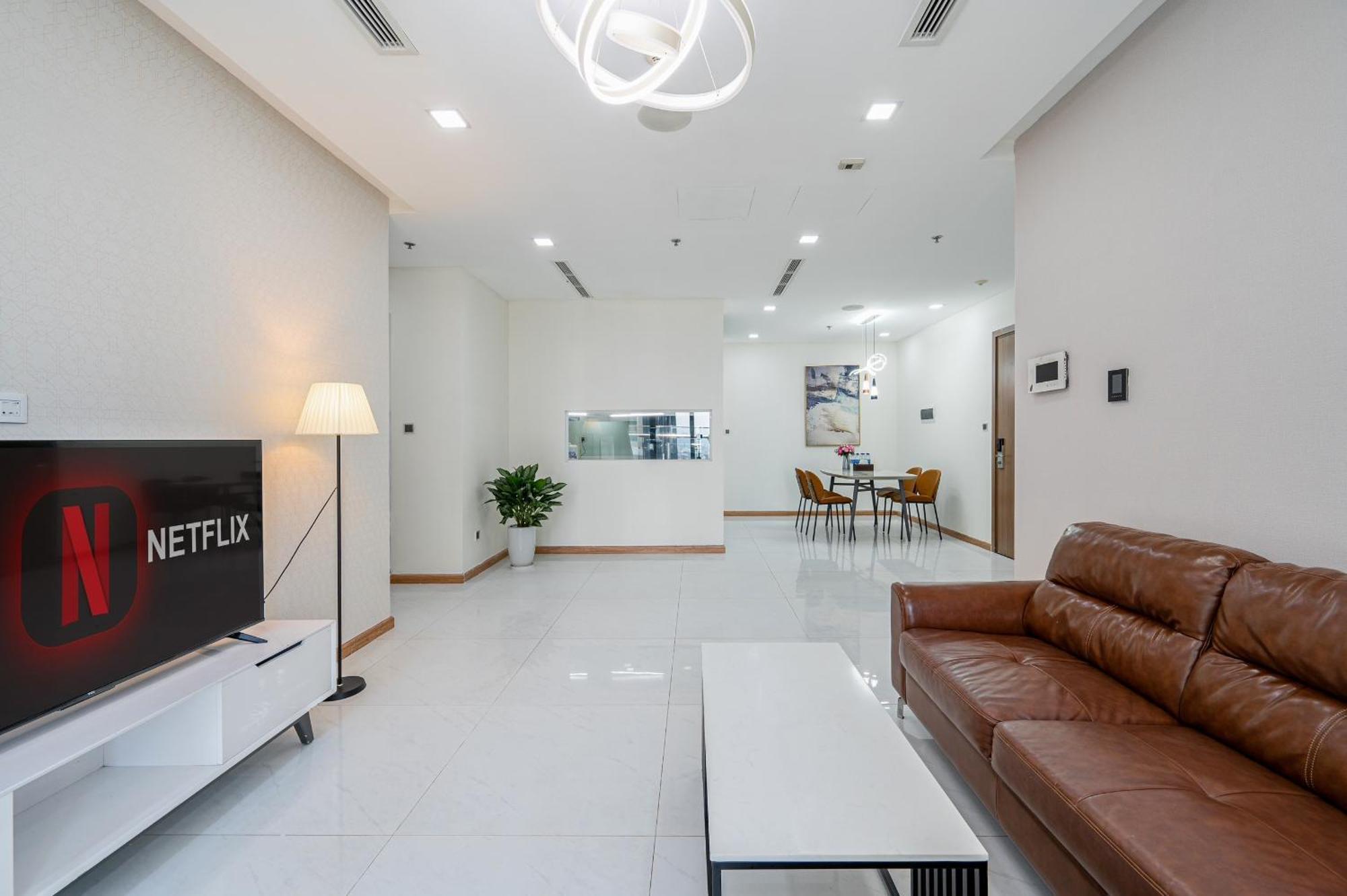 Luxury Apartment At Vinhomes Central Park Ho-Chi-Minh-Stadt Exterior foto